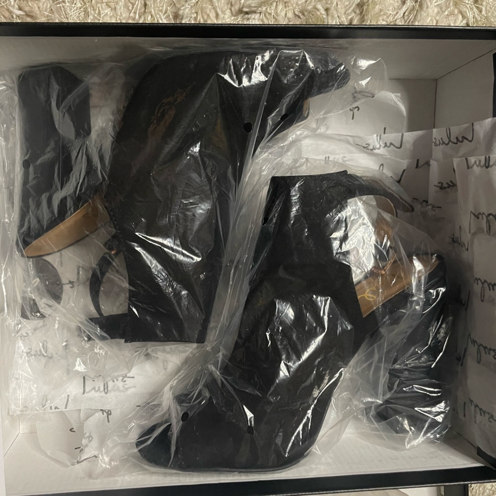 Lulu’s Open Toe Block Heel Booties - image 5